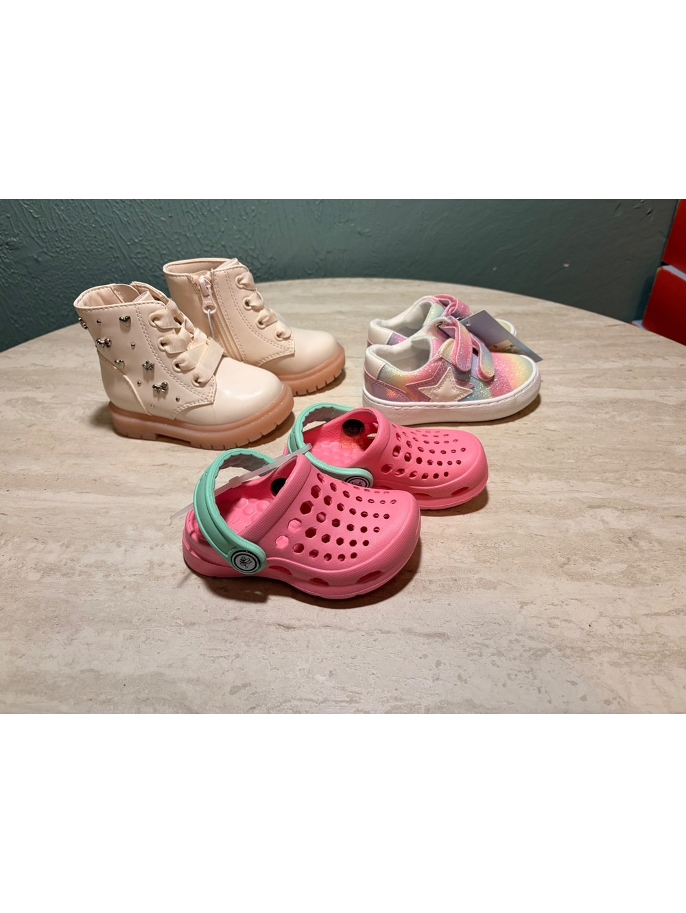 Size 5C Target Girls' Pink and Cream Shoes Set - Size 6